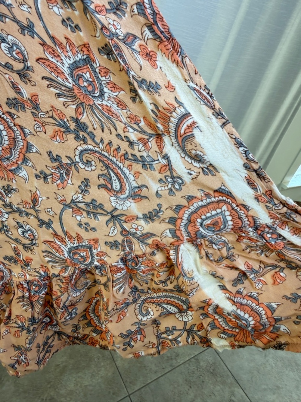 Coven & Co Boho Paisley Maxi Dress Tan Rust Flowy Ruffle Hem Cottagecore Size S - Picture 15 of 16